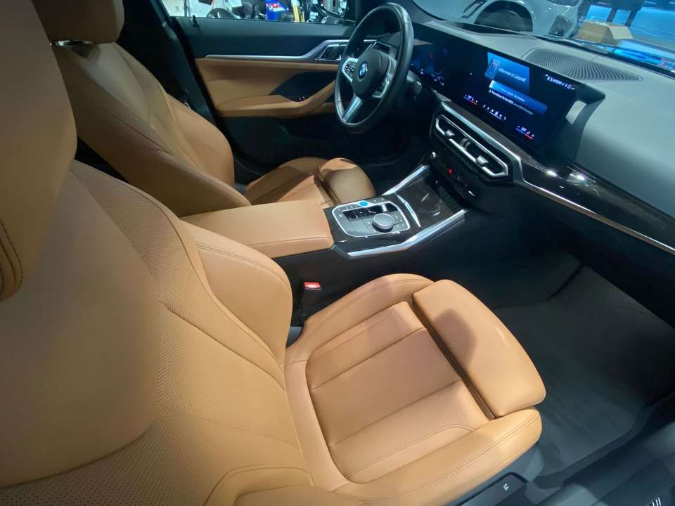 BMW i4 - Imagem 9