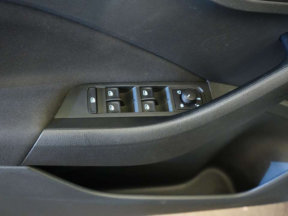 Car picture 11