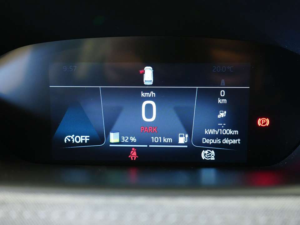 Skoda Enyaq - Imagem 14