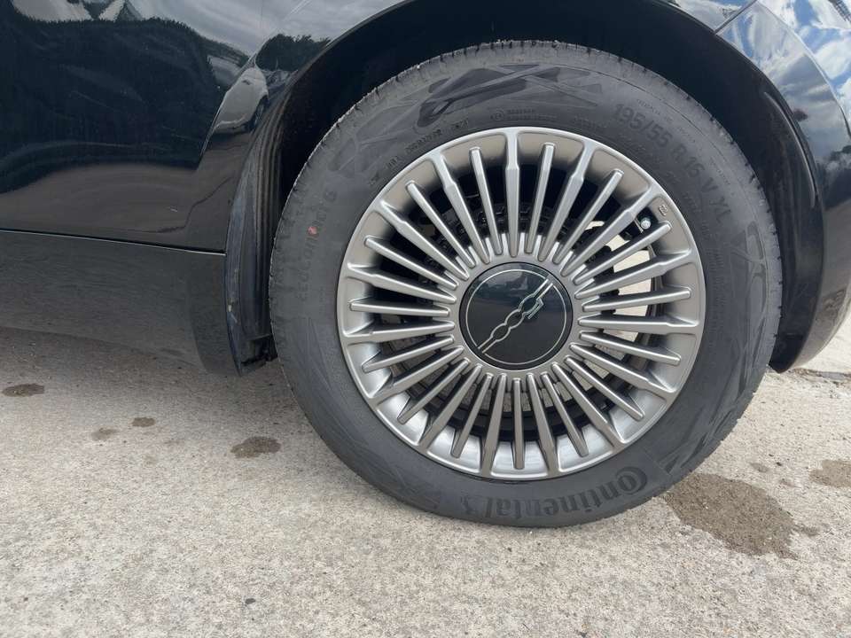 Car picture 12