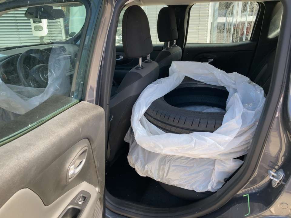 Car picture 8