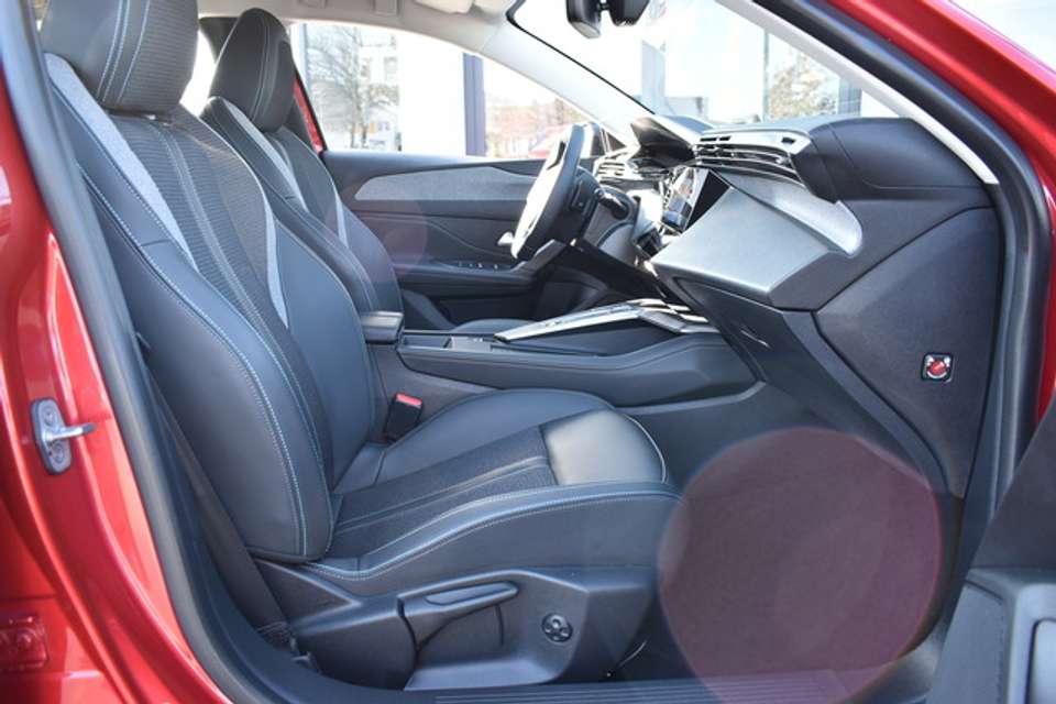 Car picture 11