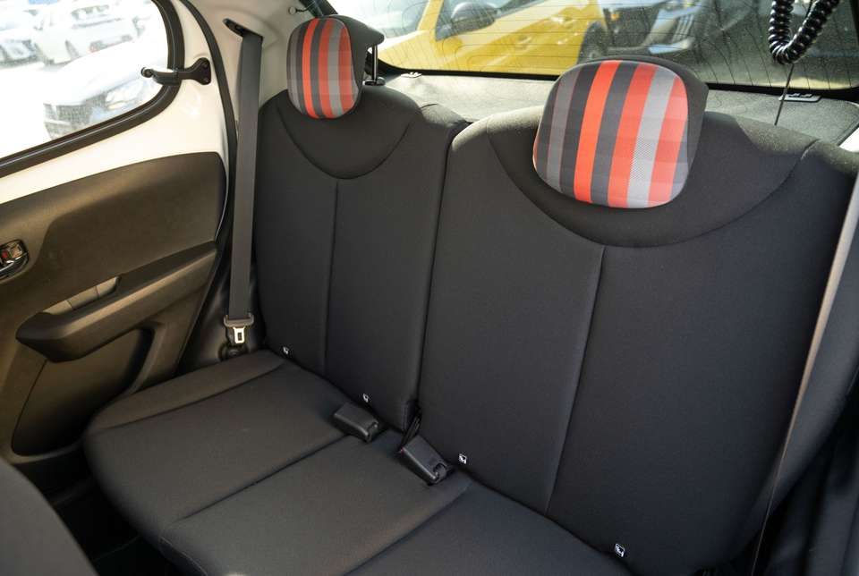 Car picture 10