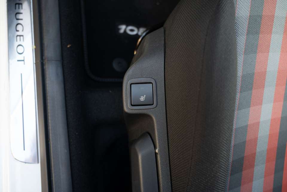 Car picture 11
