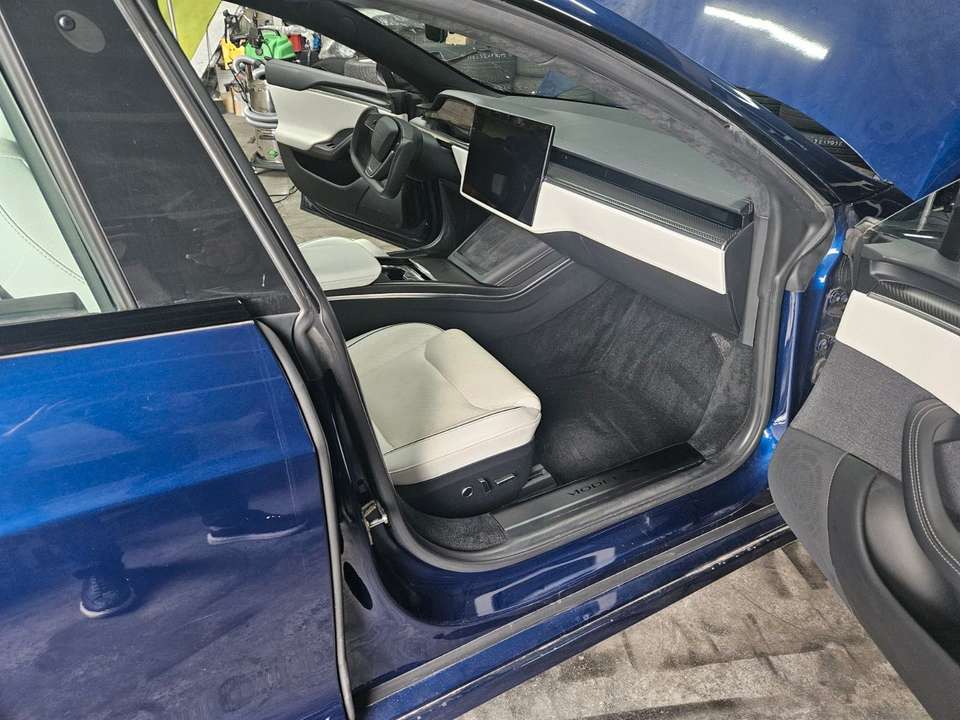 Tesla Model S - Imagem 5