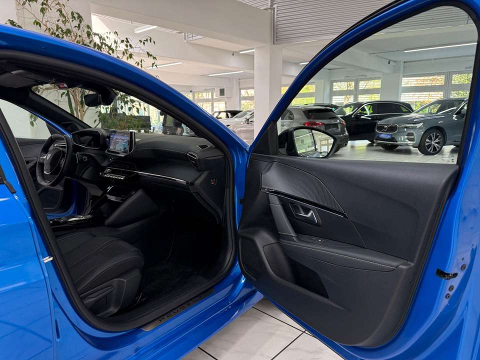 Peugeot 208 - Imagem 10