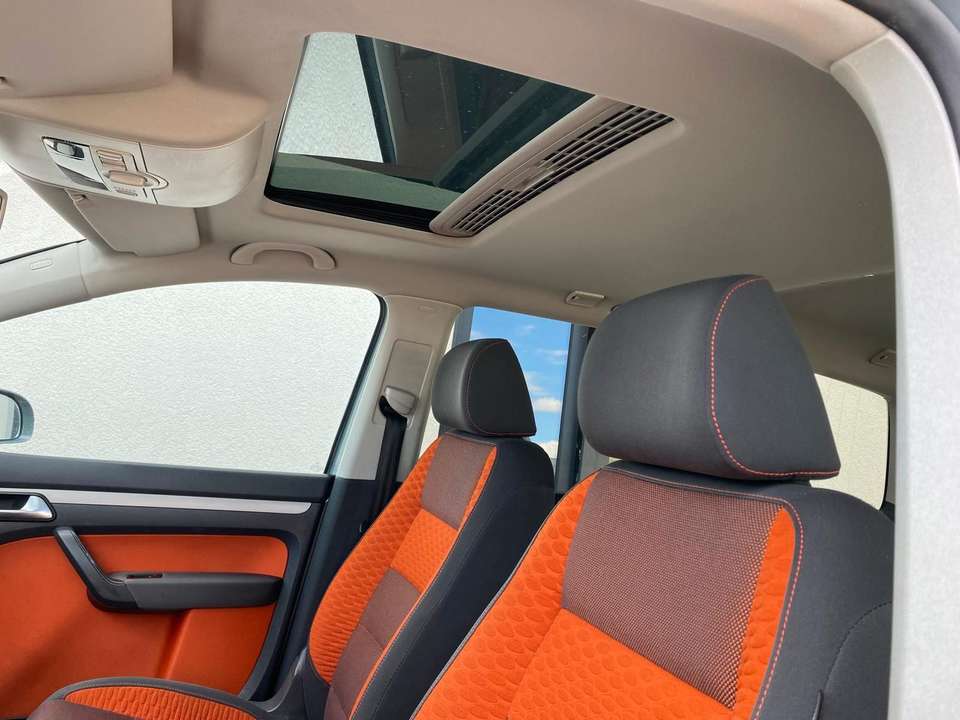 Volkswagen Touran - Imagem 4