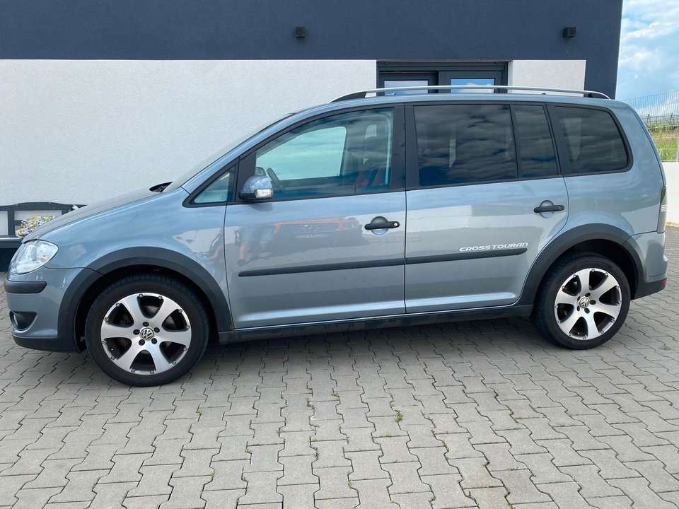 Volkswagen Touran - Imagem 5