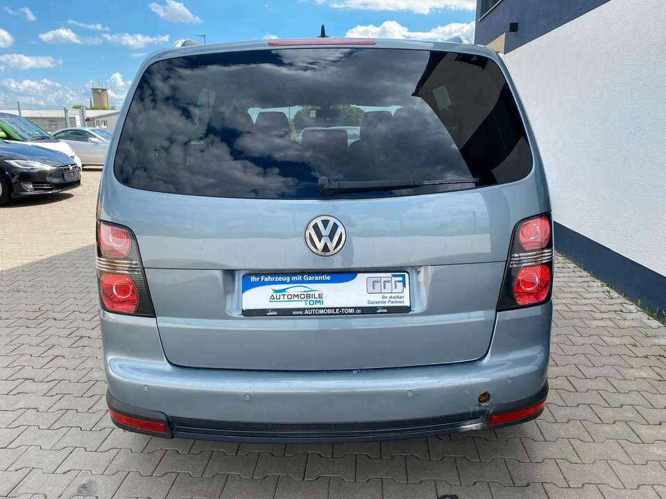 Volkswagen Touran - Imagem 6
