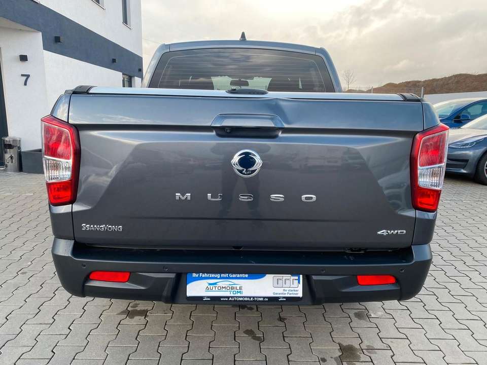 Car picture 8