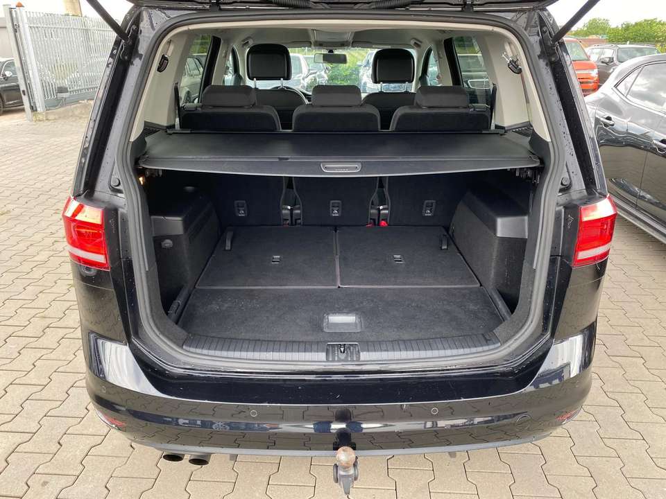 Volkswagen Touran - Imagem 9