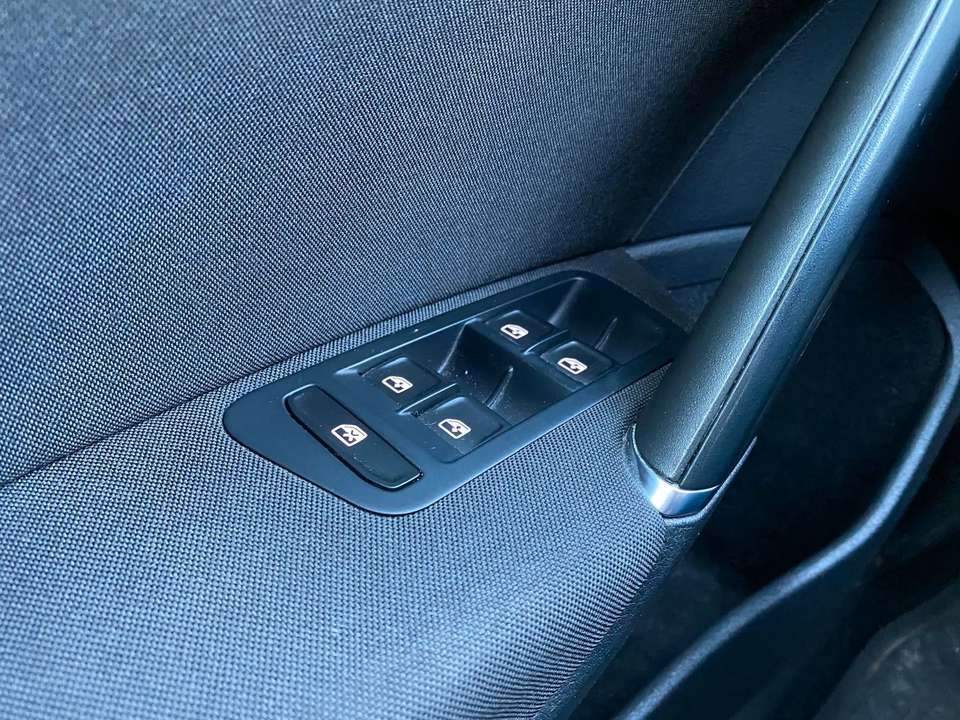 Car picture 14