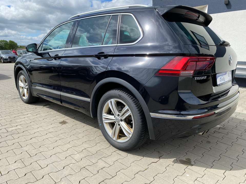Car picture 11