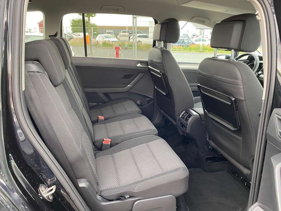 Volkswagen Touran - Imagem 12