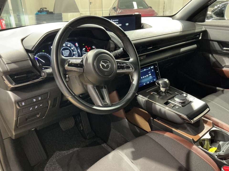 Mazda MX-30 - Imagem 13