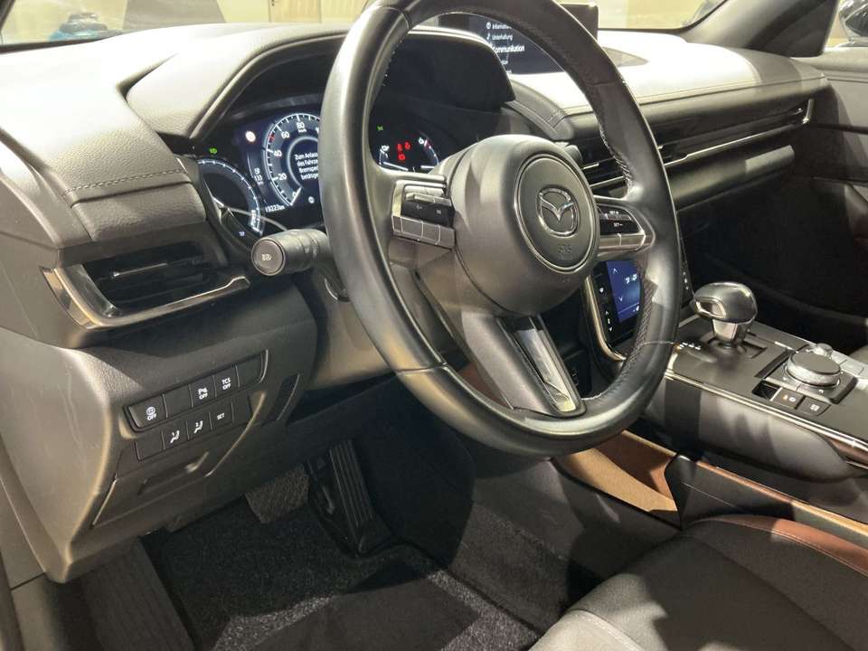 Mazda MX-30 - Imagem 15