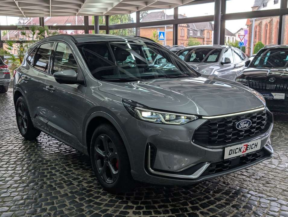 Ford Kuga - Imagem 1