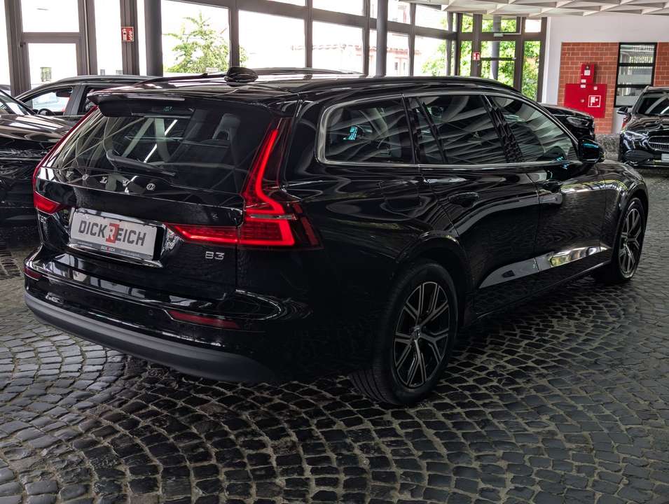 Volvo V60 - Imagem 8