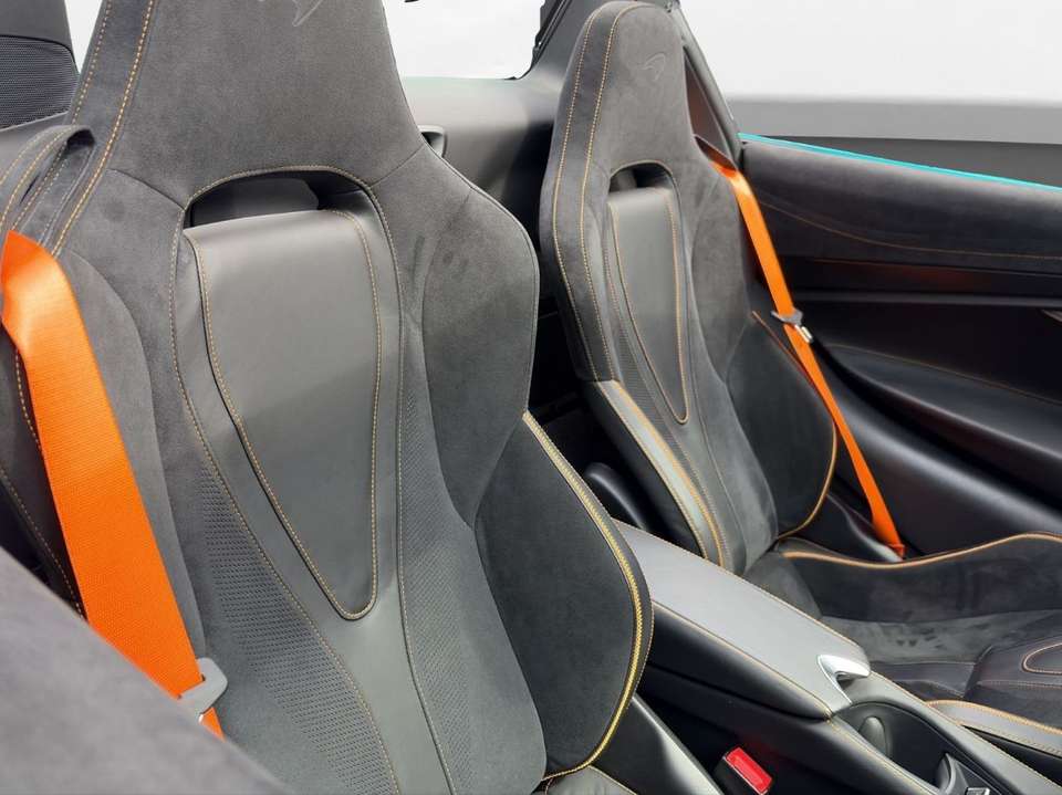 Car picture 8