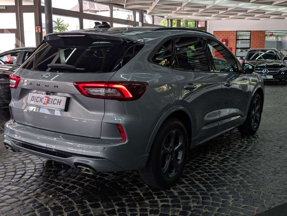 Ford Kuga - Imagem 8