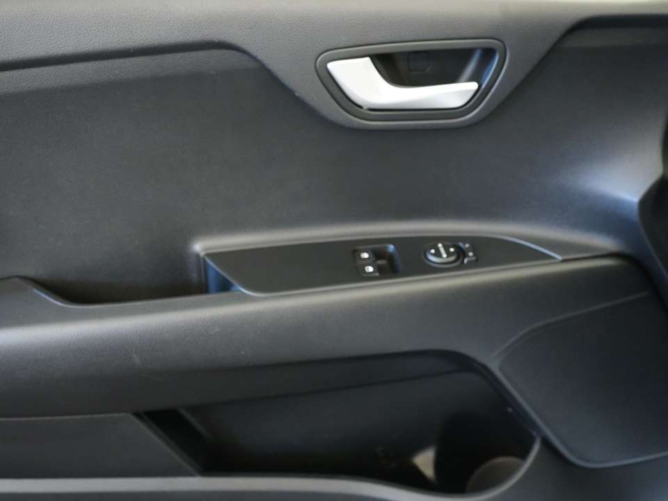 Car picture 11