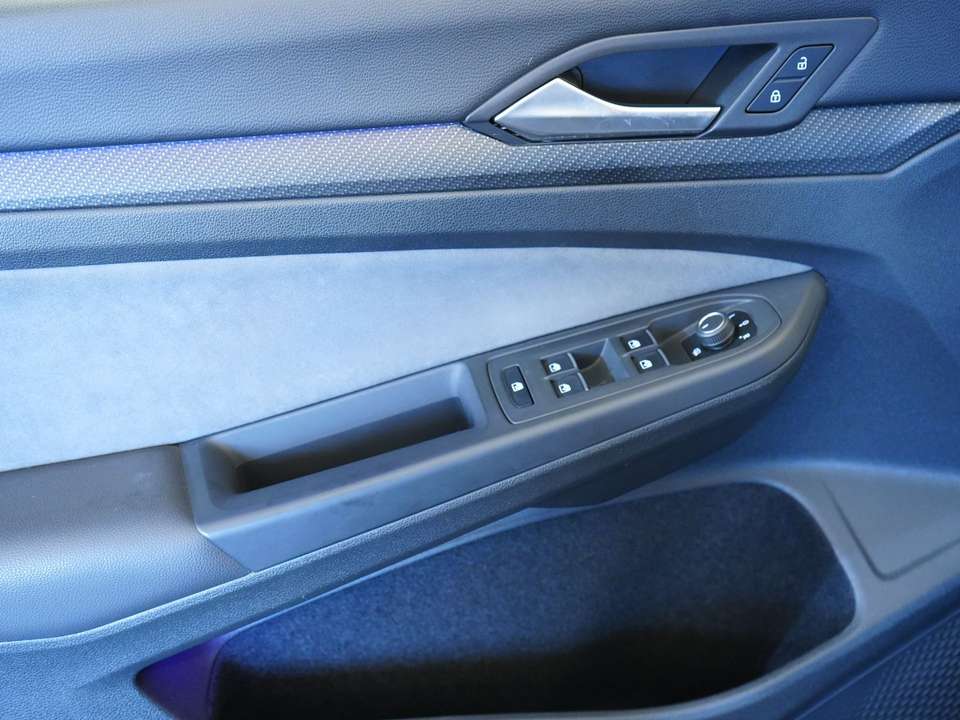 Car picture 11