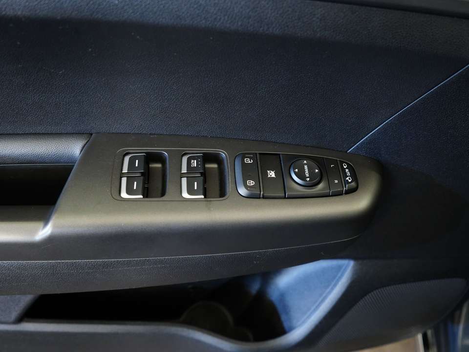 Car picture 11
