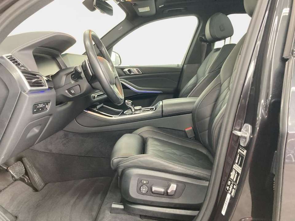 Car picture 9