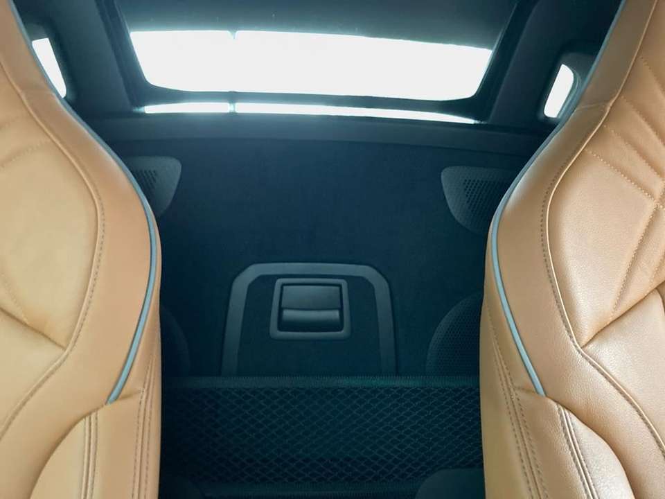 Car picture 14