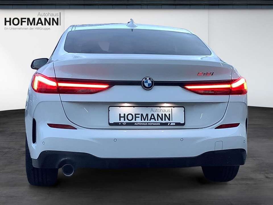 BMW 218 - Imagem 6