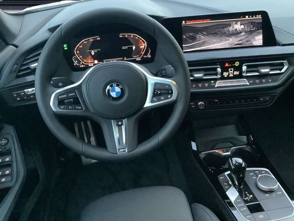 BMW 218 - Imagem 12