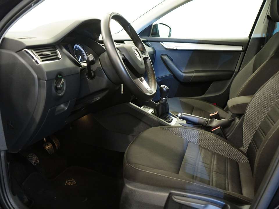 Car picture 9