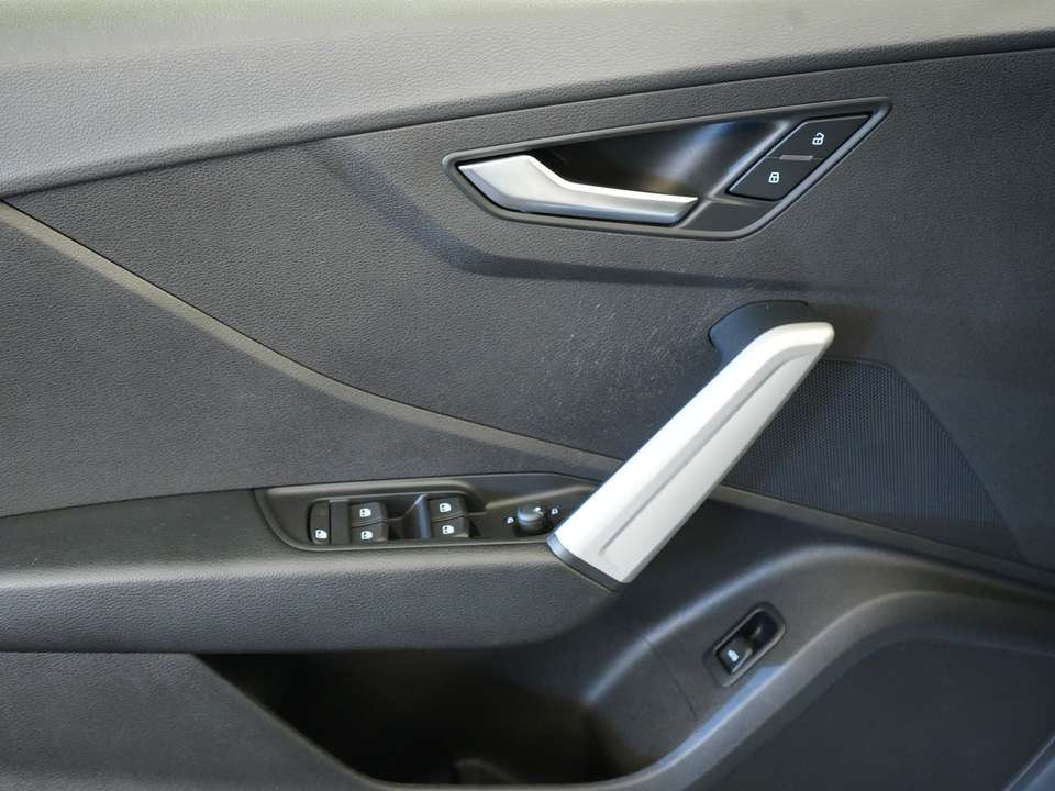 Car picture 11