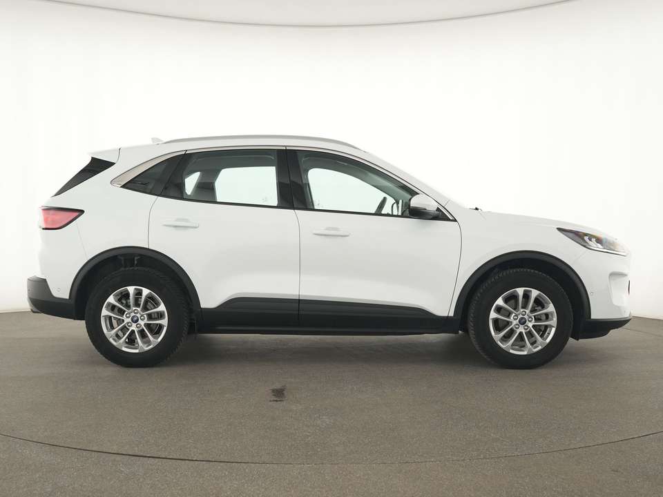 Ford Kuga - Imagem 6