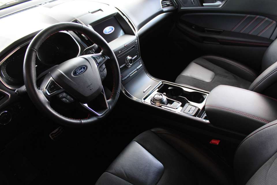 Ford Edge - Imagem 10