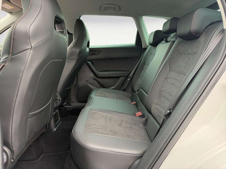 Car picture 9