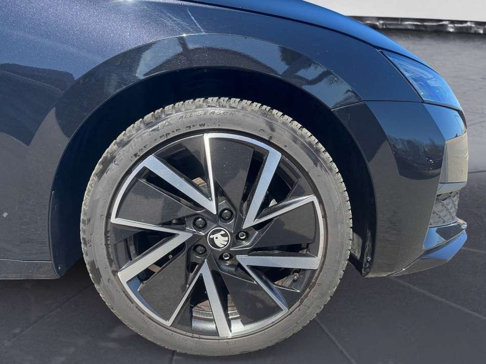 Car picture 11