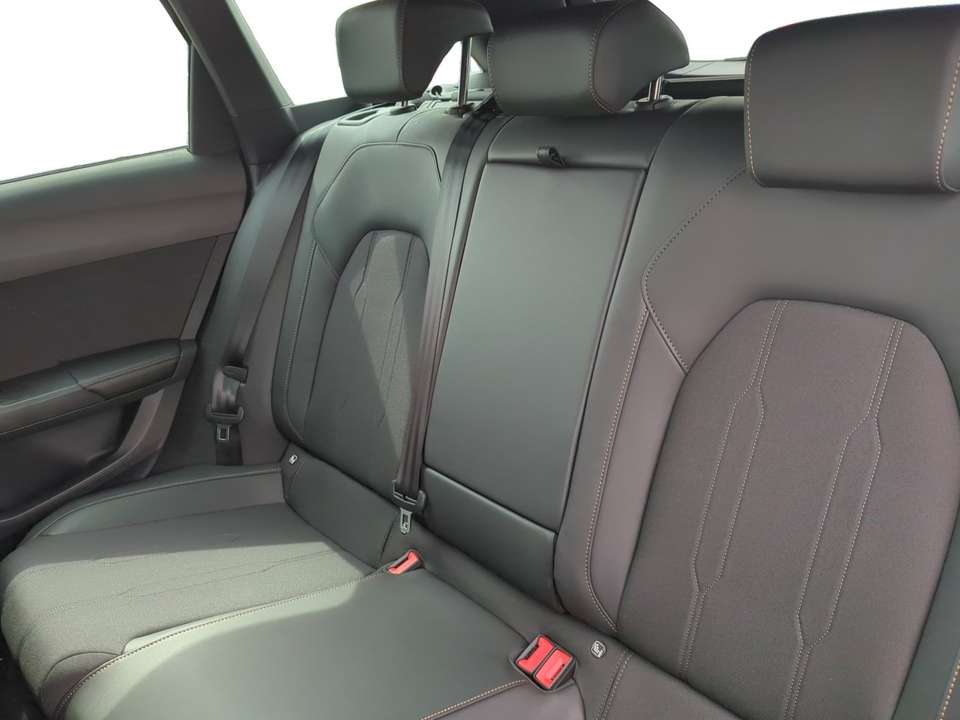Car picture 9