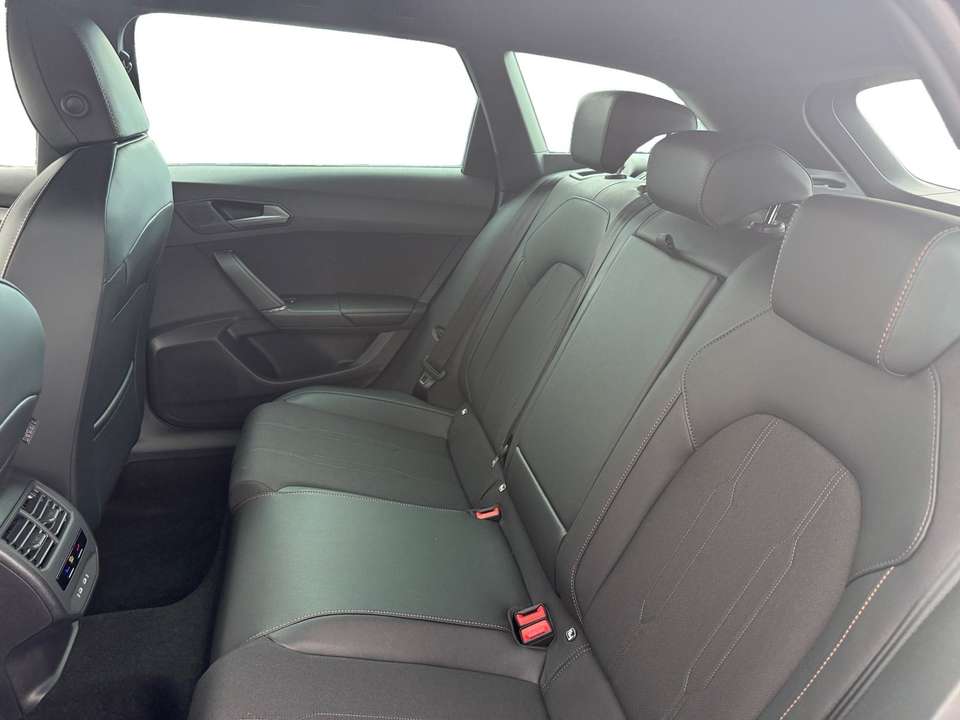 Car picture 9
