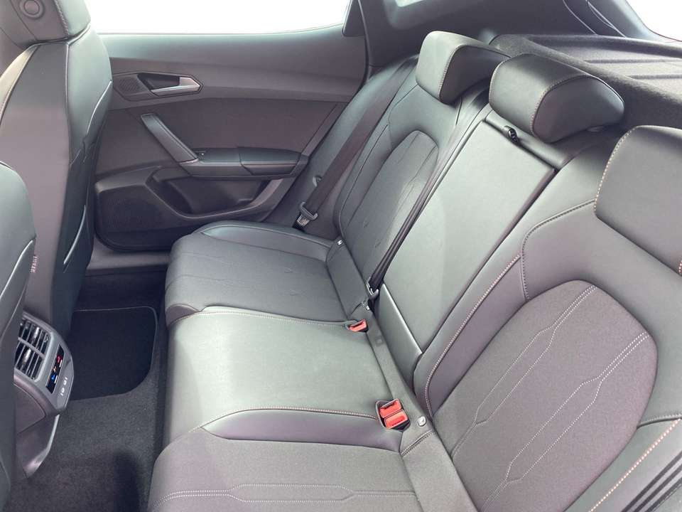 Car picture 9
