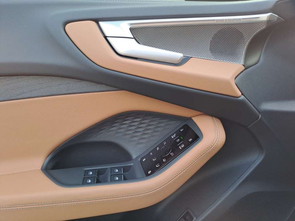 Car picture 14