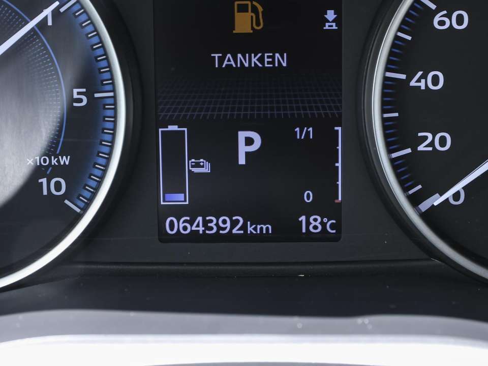 Car picture 18