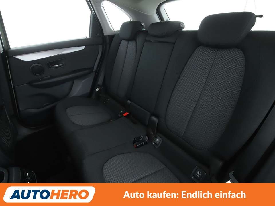 BMW 220 - Imagem 14
