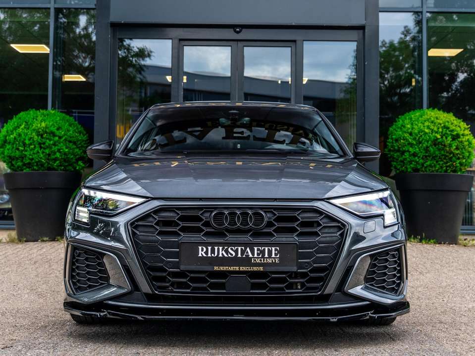 Car picture 2