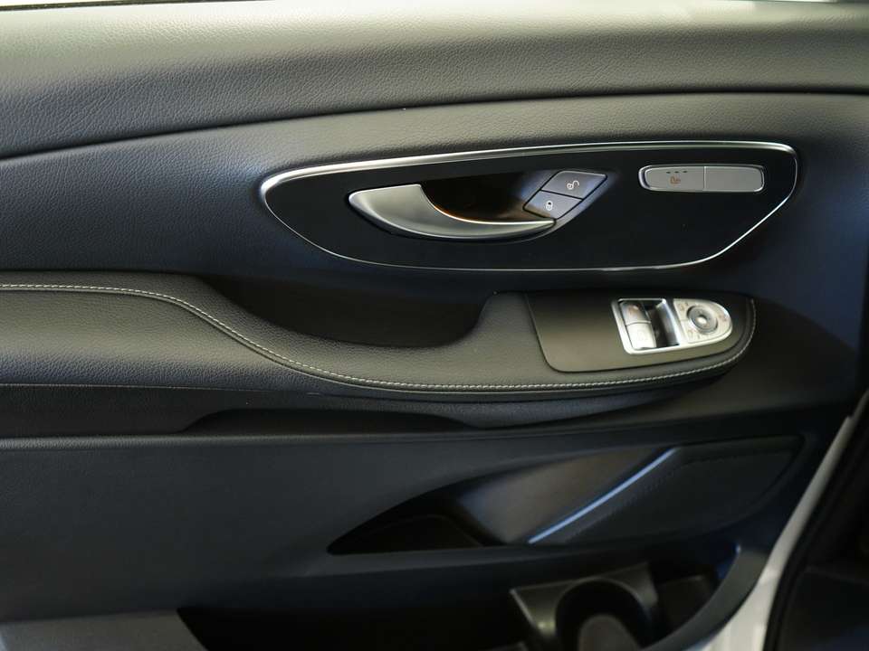 Car picture 11