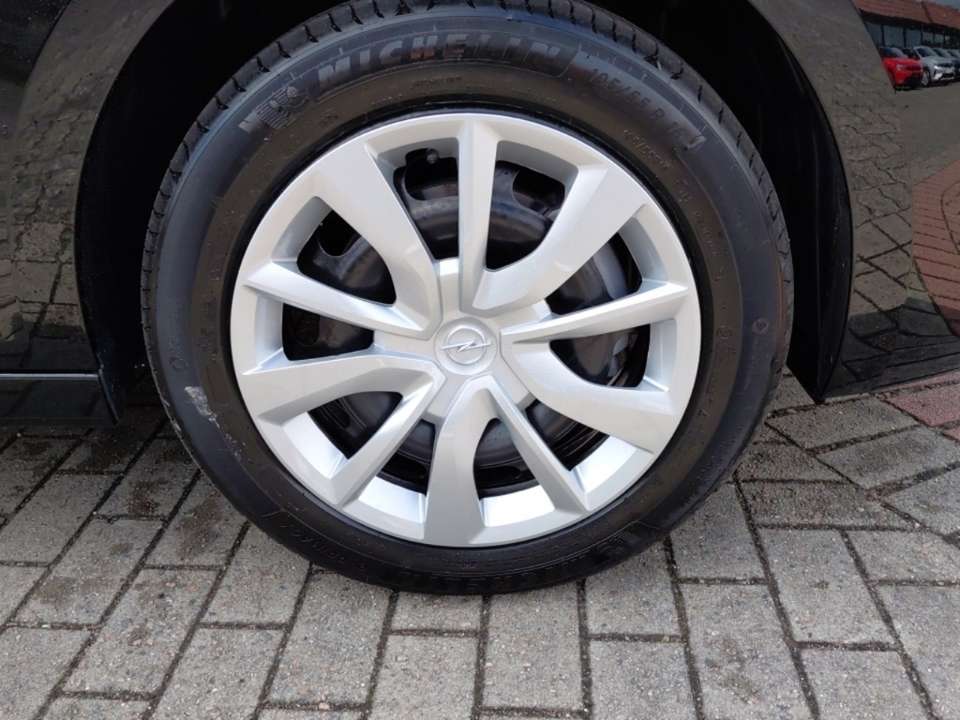 Car picture 11