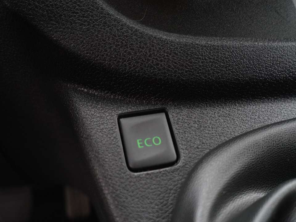 Car picture 9