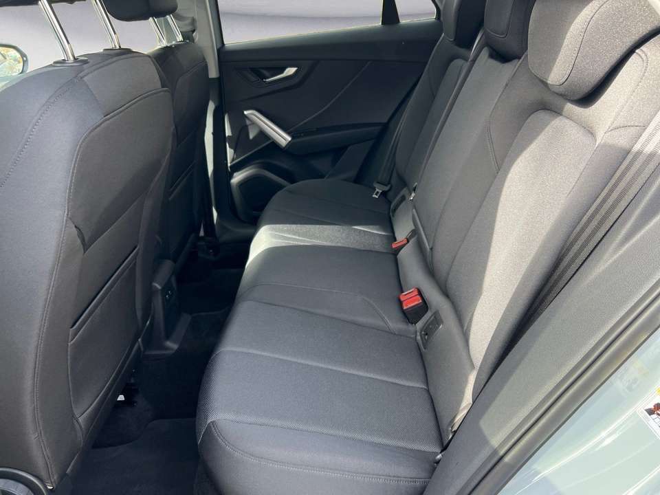 Car picture 9