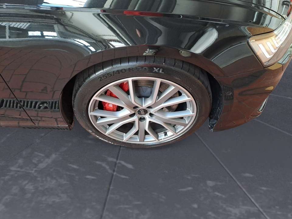 Car picture 11