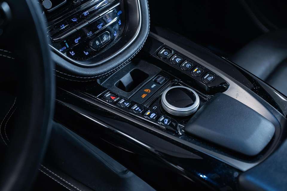 Car picture 9